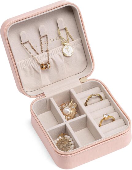 Vlando Travel Jewelry Case - Mothers Day Gifts for Mom Grandma Wife -